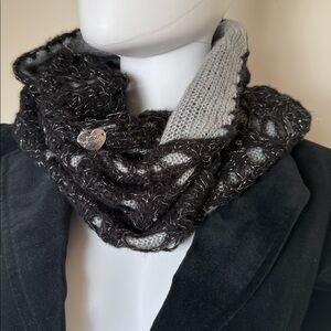 Betsey Johnson Black and Gray Knit Infiniti Neck Wrap